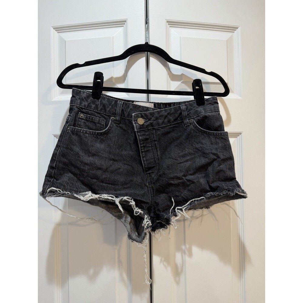 BDG Urban Outfitters Black Distressed Denim Cut Off Shorts size 27